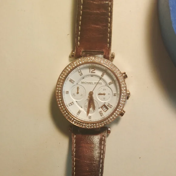 Michael Kors | Accessories | Michael Kors Brown And Gold  display picture 2